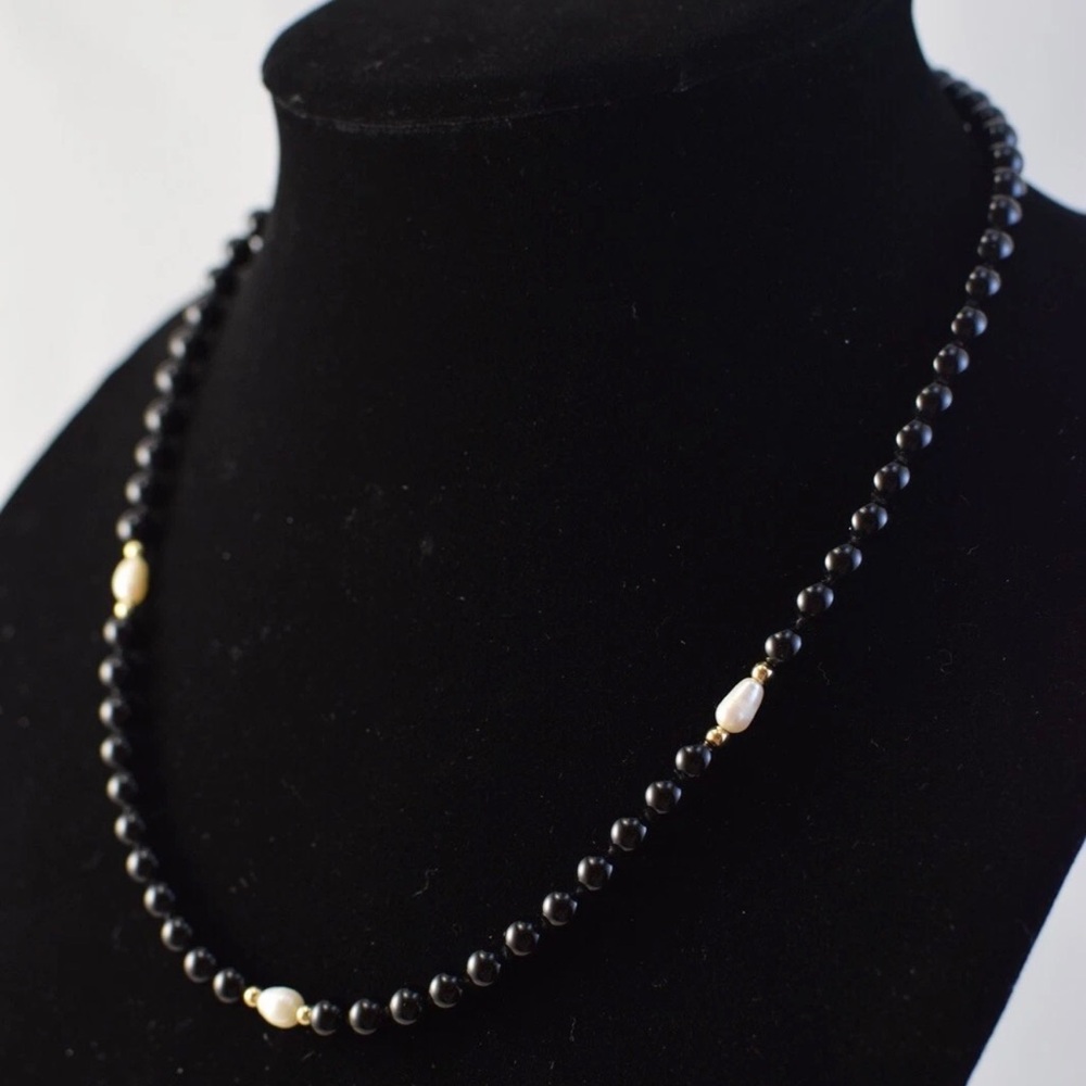 Elegant Black and White Beaded Necklace